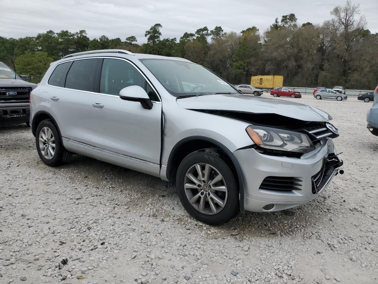 2014 VOLKSWAGEN TOUAREG V6 - Фото 4
