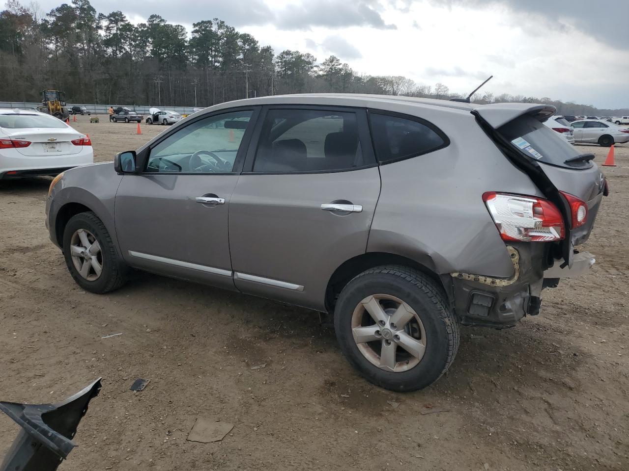 2013 NISSAN ROGUE S - Фото 2