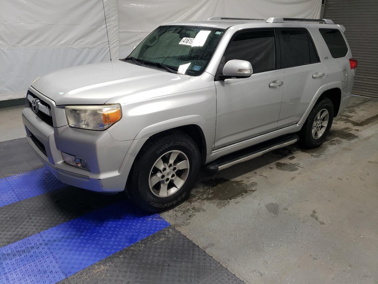 2013 TOYOTA 4RUNNER SR car image