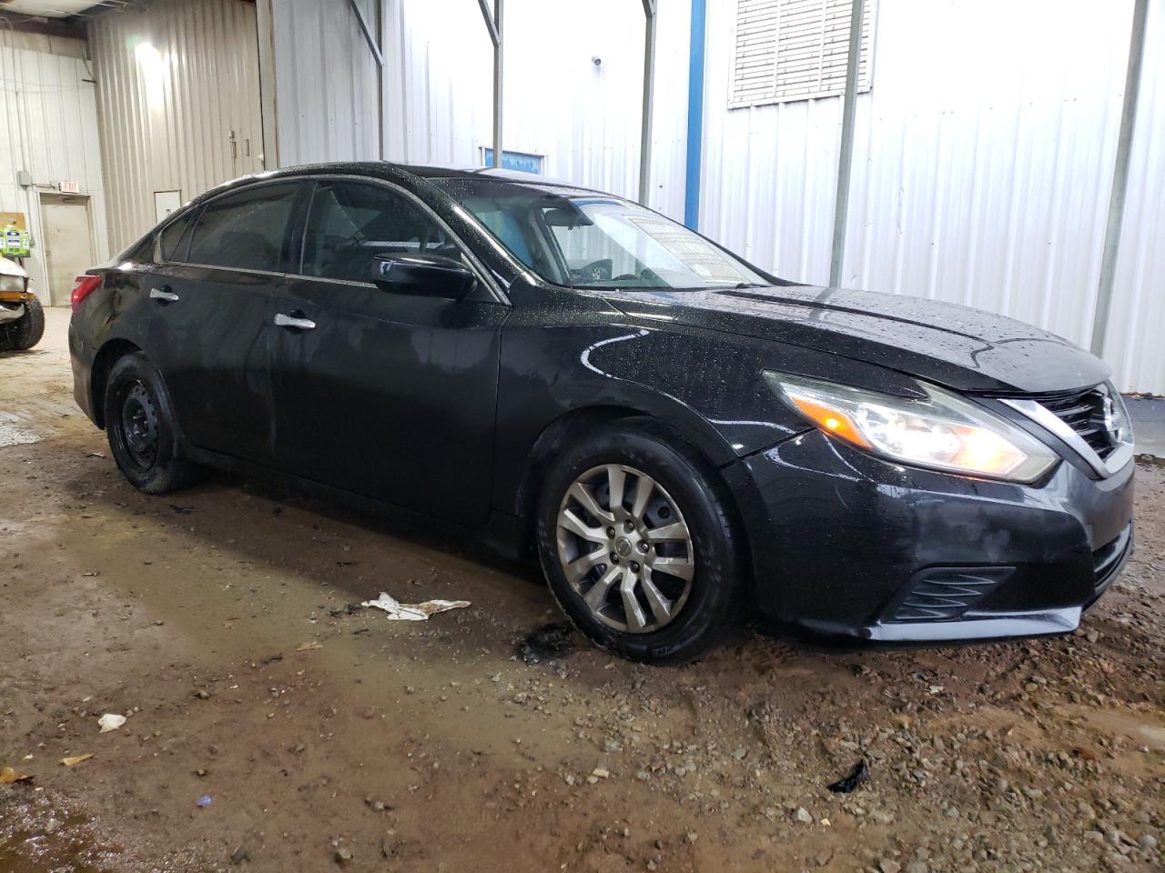 2017 NISSAN ALTIMA 2.5 - Image 4