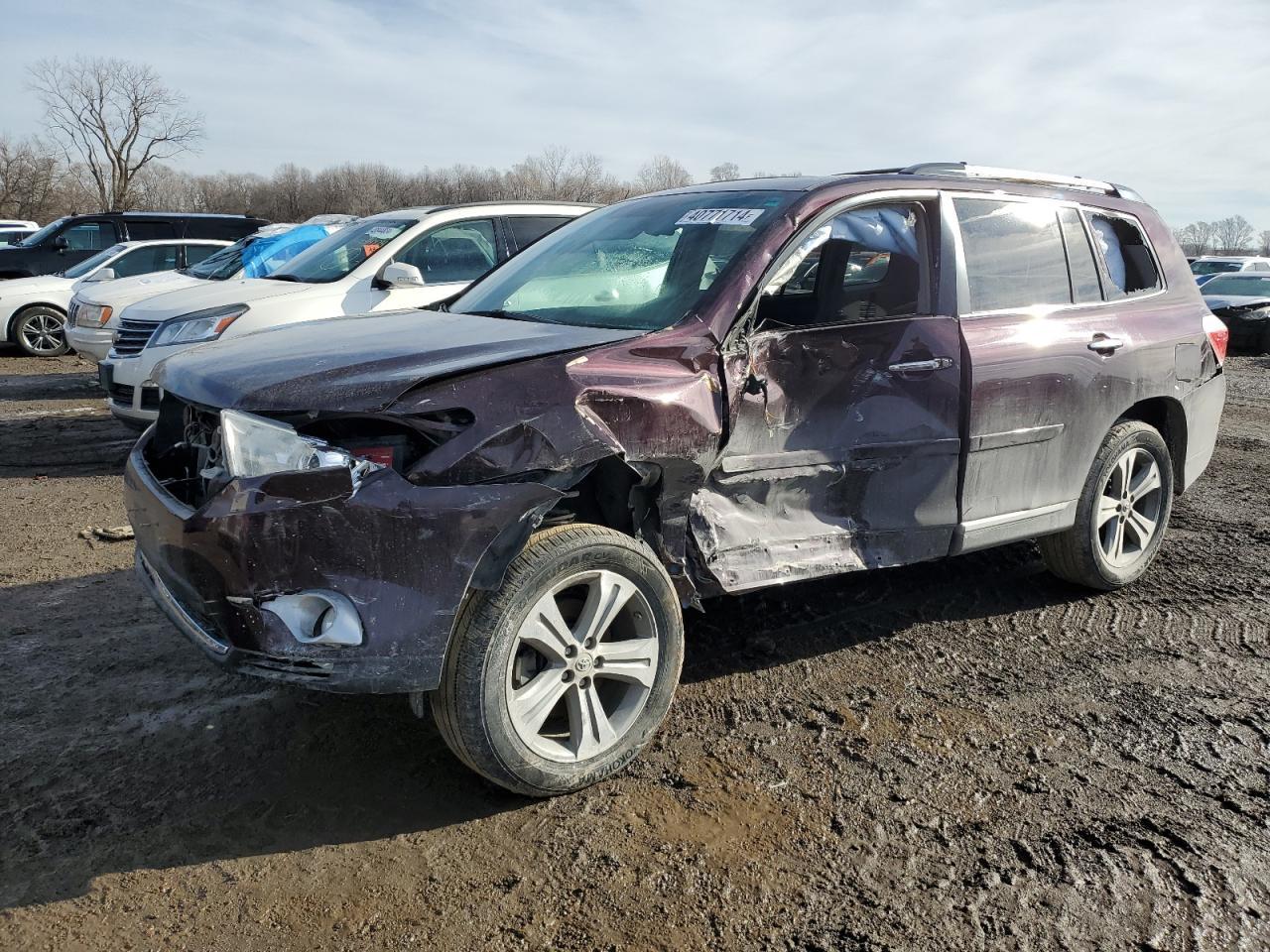 2011 TOYOTA HIGHLANDER
