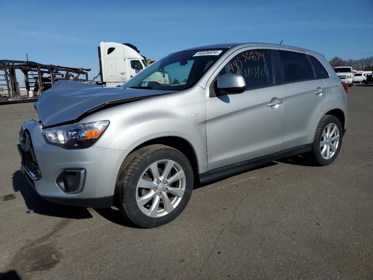 2015 MITSUBISHI OUTLANDER