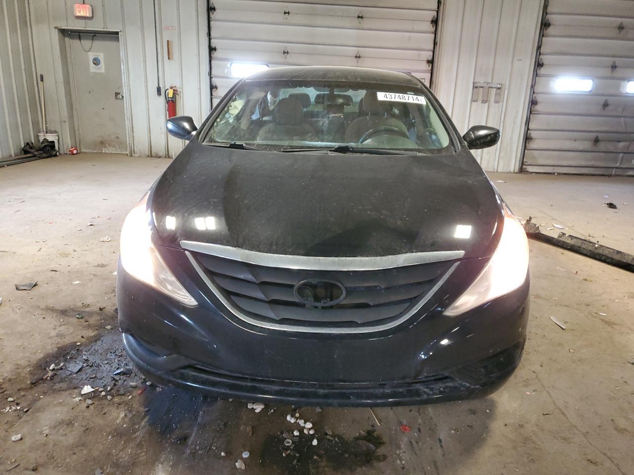 2013 HYUNDAI SONATA GLS - Image 5