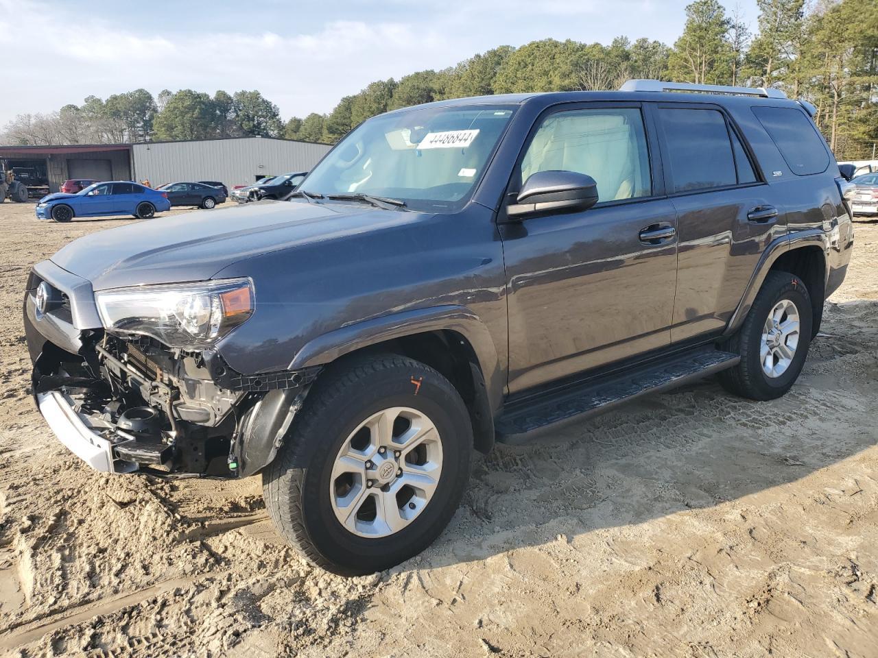2017 TOYOTA 4RUNNER SR