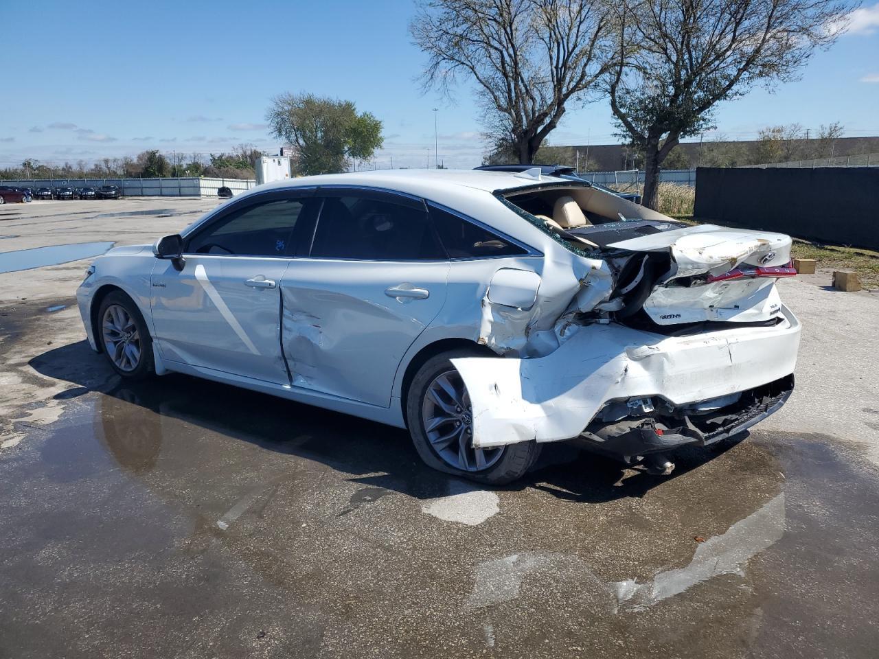 2019 TOYOTA AVALON XLE - Фото 2