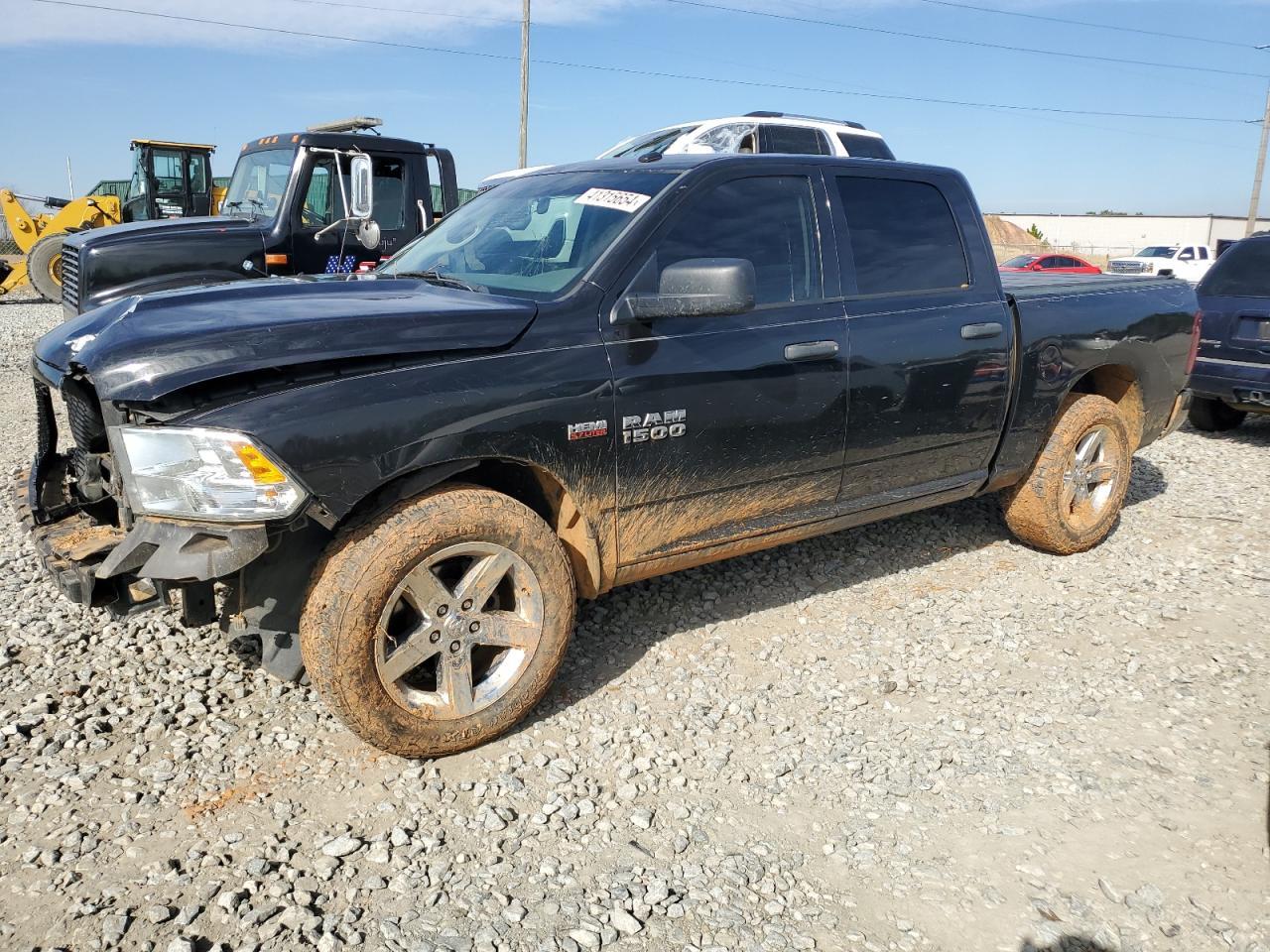 2018 RAM 1500 ST