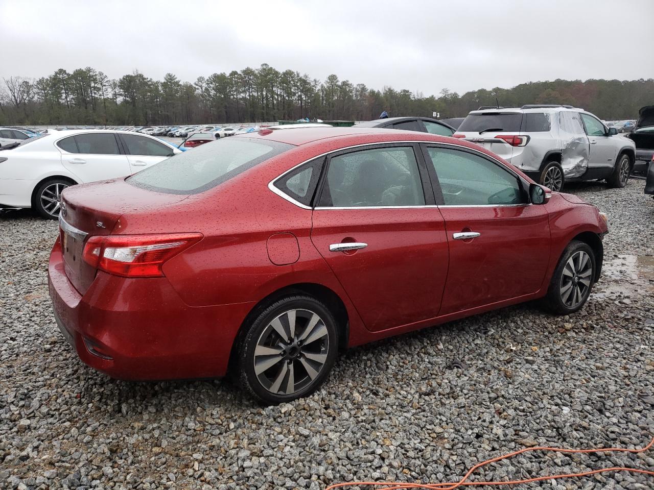 2017 NISSAN SENTRA - Фото 3