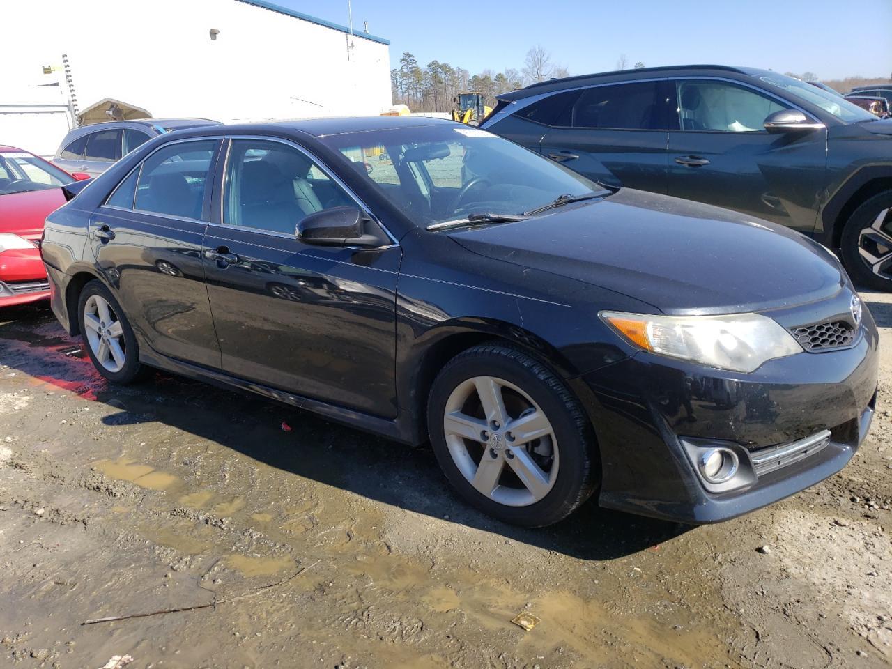 2014 TOYOTA CAMRY L - Фото 4