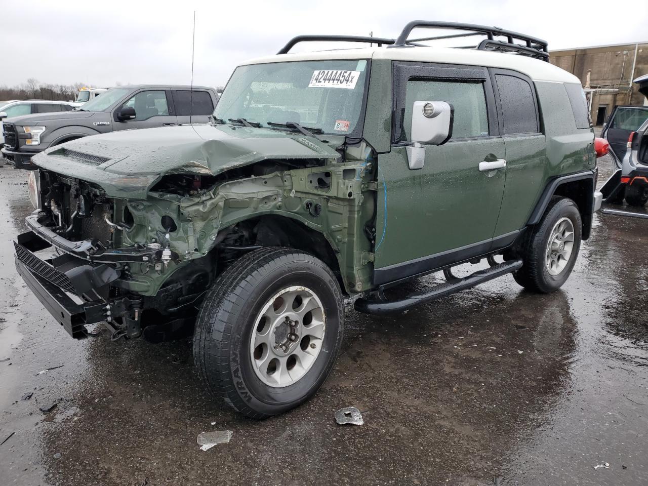 2012 TOYOTA FJ CRUISER car image