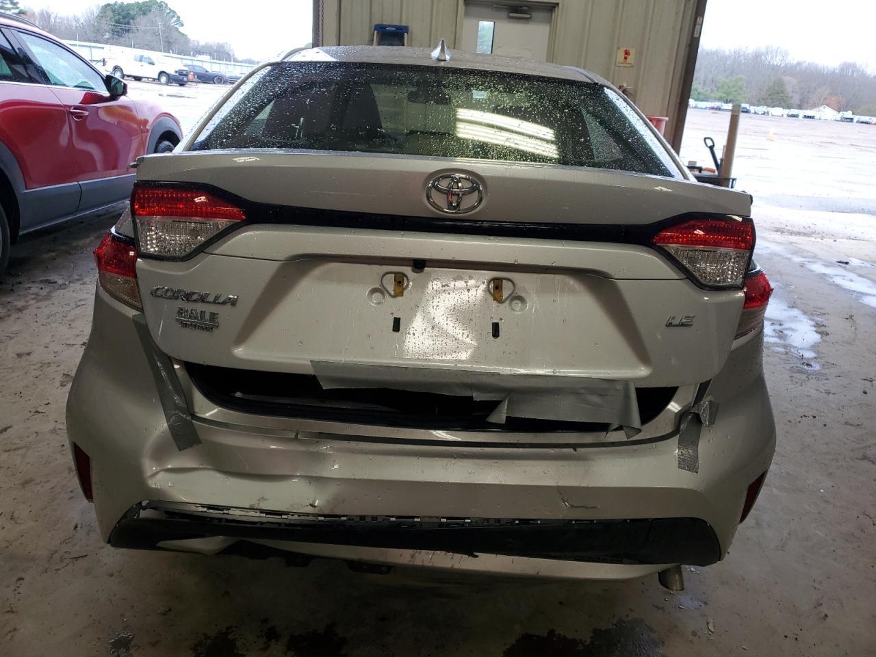 2022 TOYOTA COROLLA LE - Image 6