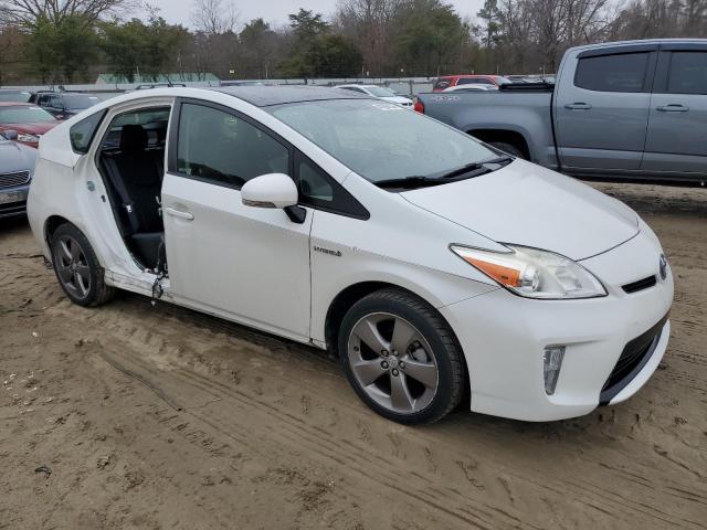 2015 Toyota Prius - Фото 4