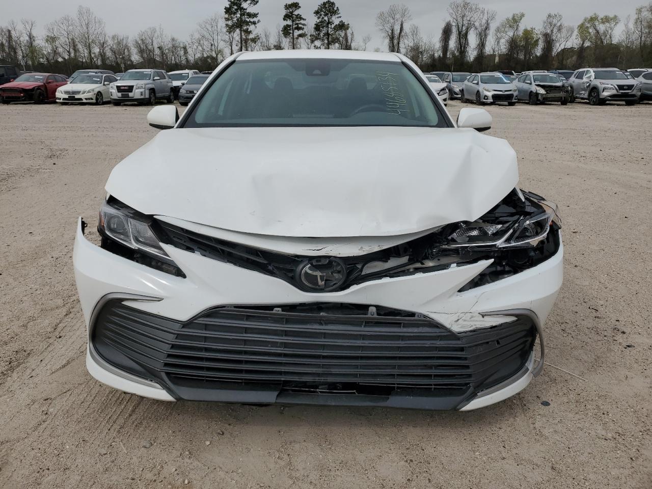 2023 TOYOTA CAMRY LE - Image 5