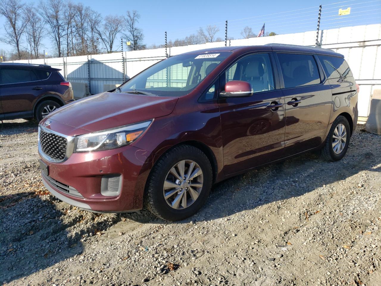 2017 KIA SEDONA LX