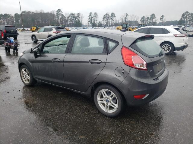 2019 Ford Fiesta Se - Image 2