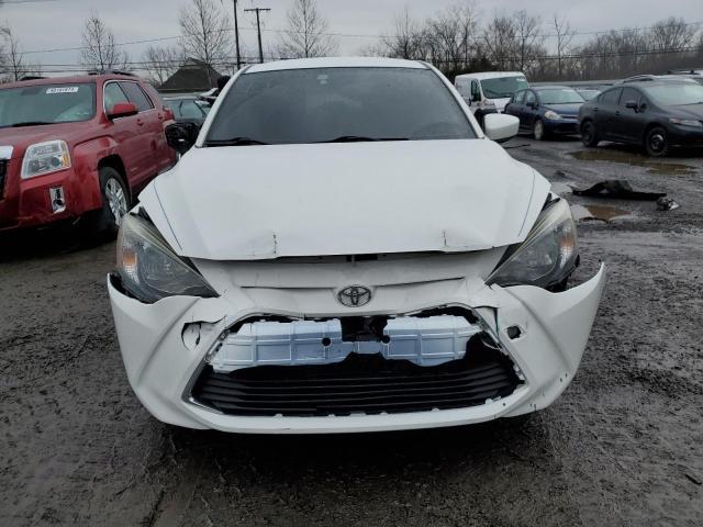 2017 Toyota Yaris Ia - Фото 5