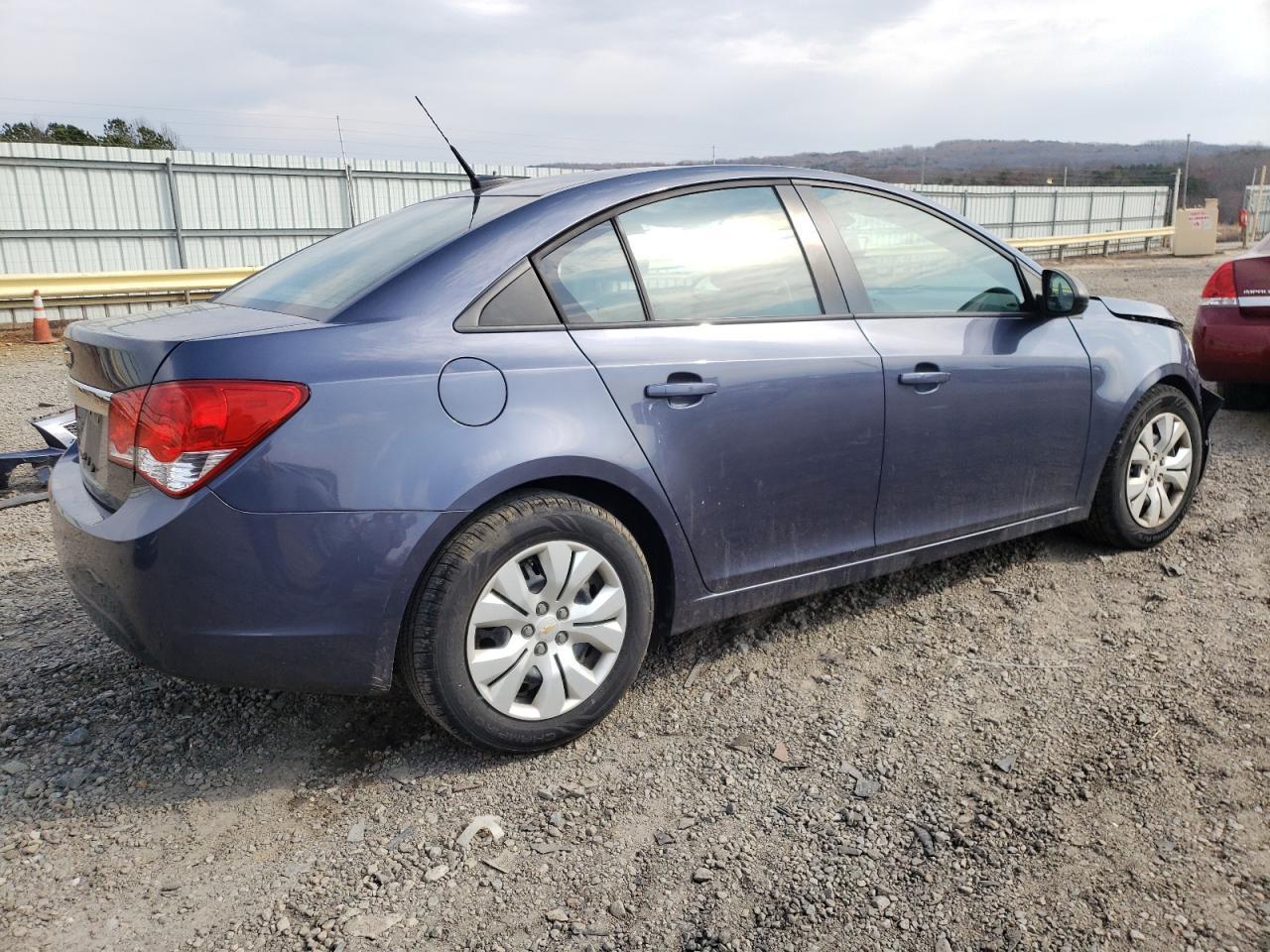 2014 CHEVROLET CRUZE LS - Image 3
