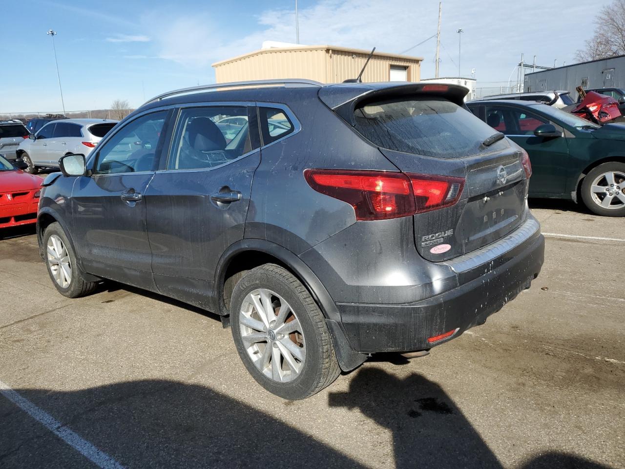 2017 NISSAN ROGUE SPOR - Image 2