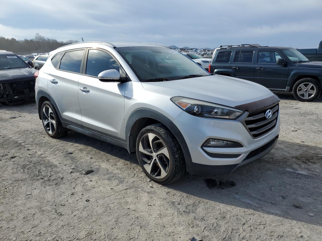 2016 HYUNDAI TUCSON LIM - Image 4