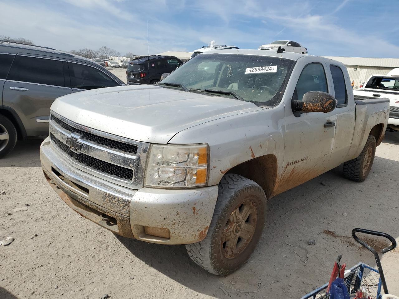 2011 CHEVROLET SILVERADO car image