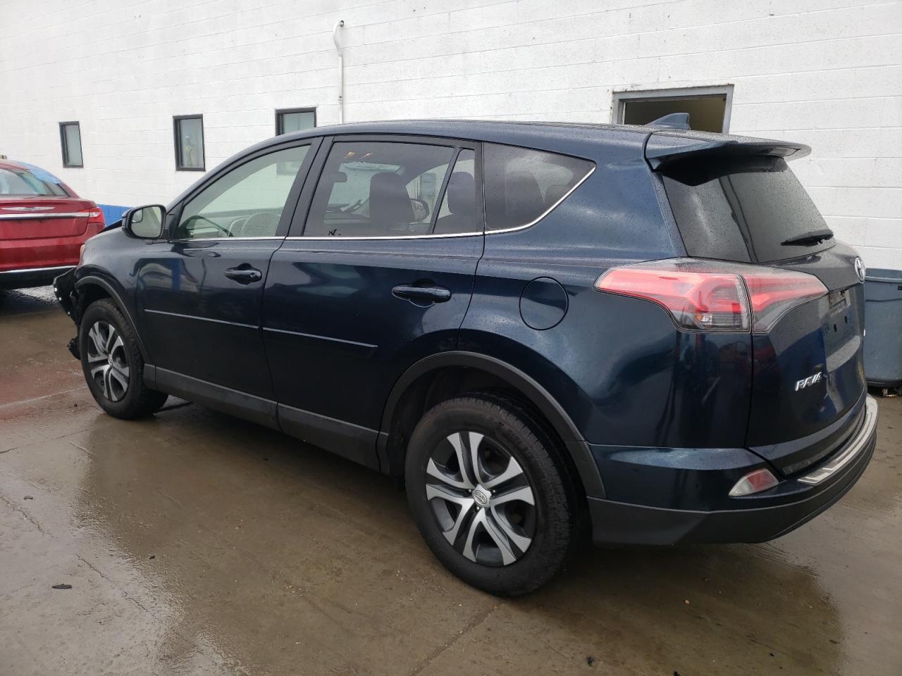 2018 TOYOTA RAV4 LE - Image 2