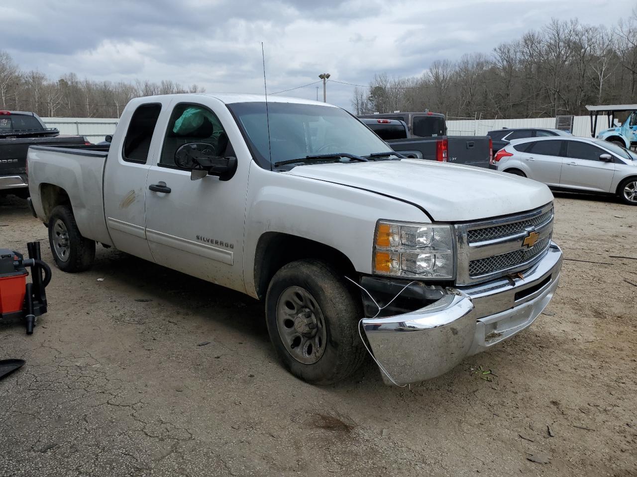 2012 CHEVROLET SILVERADO - Фото 4