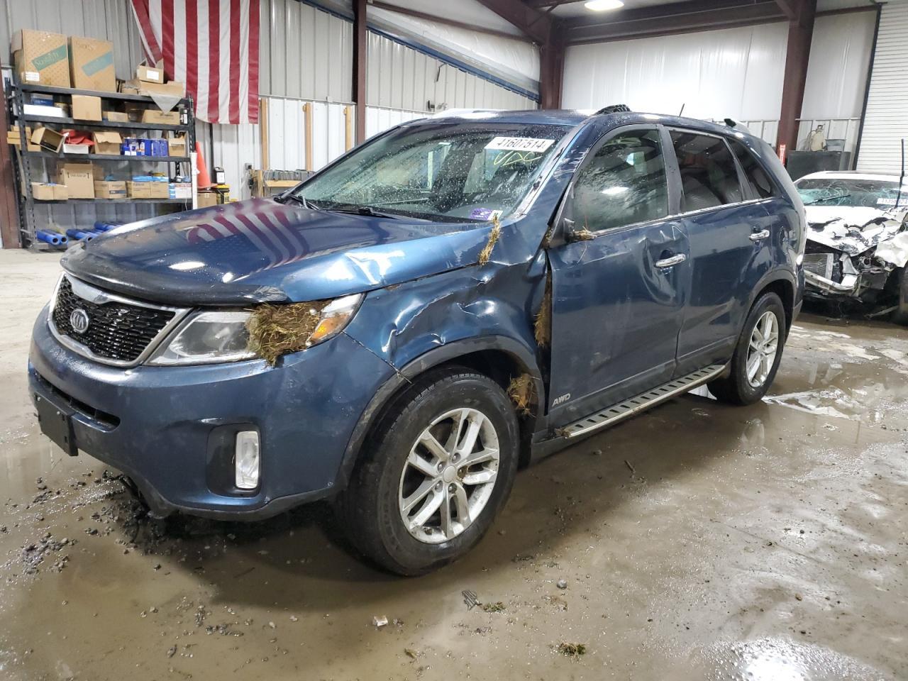 2014 KIA SORENTO LX
