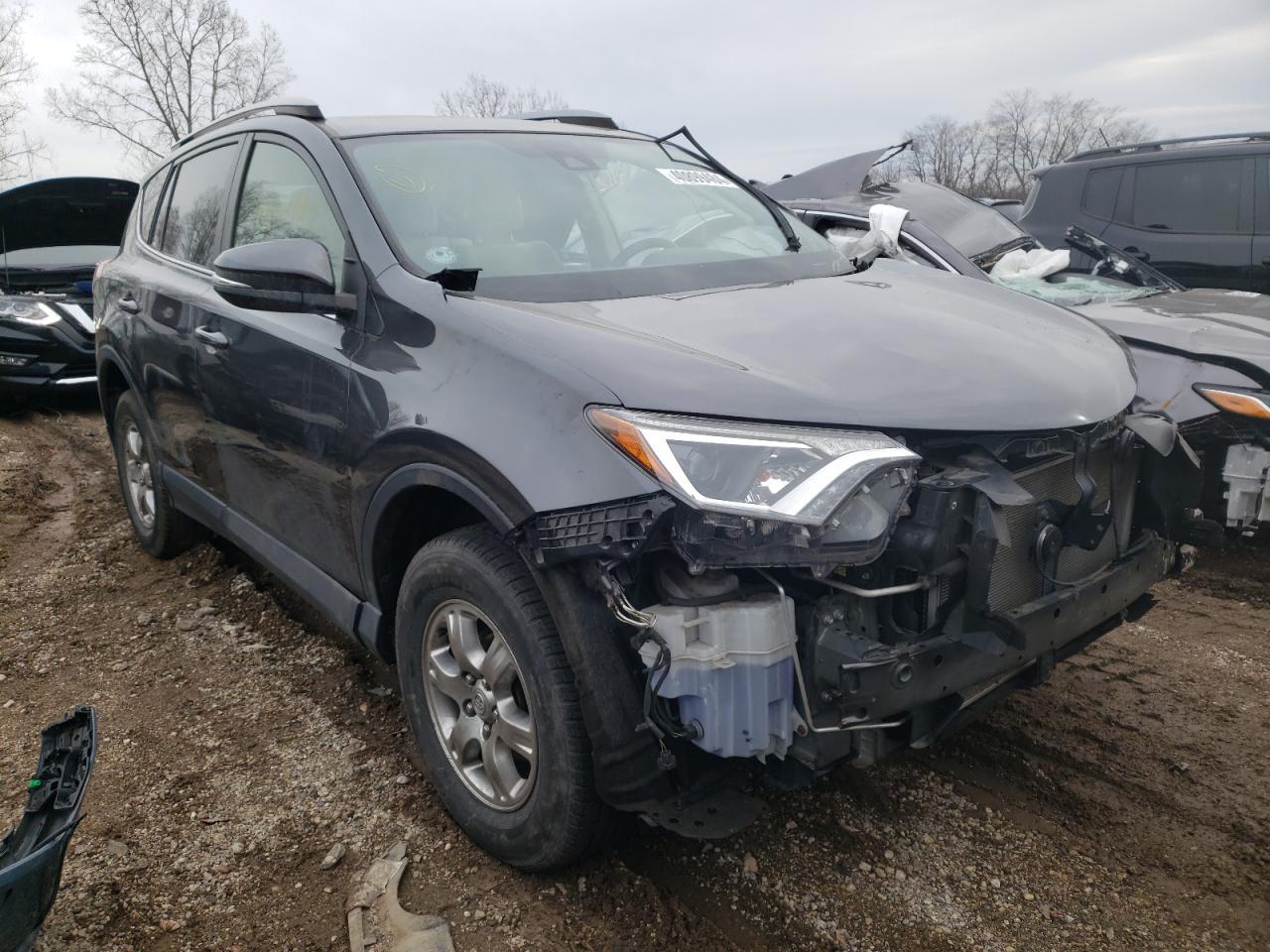 2017 TOYOTA RAV4 XLE - Image 4