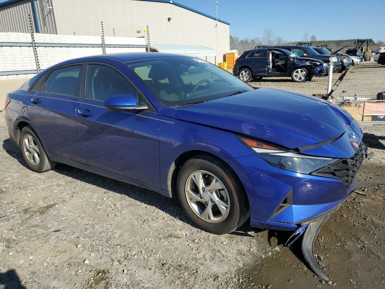 2023 HYUNDAI ELANTRA SE - Фото 4