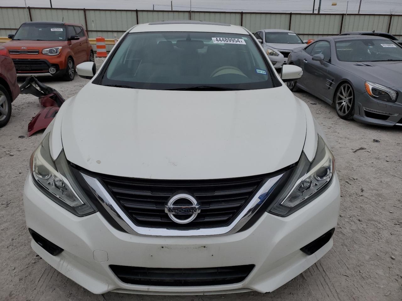2017 NISSAN ALTIMA 2.5 - Фото 5