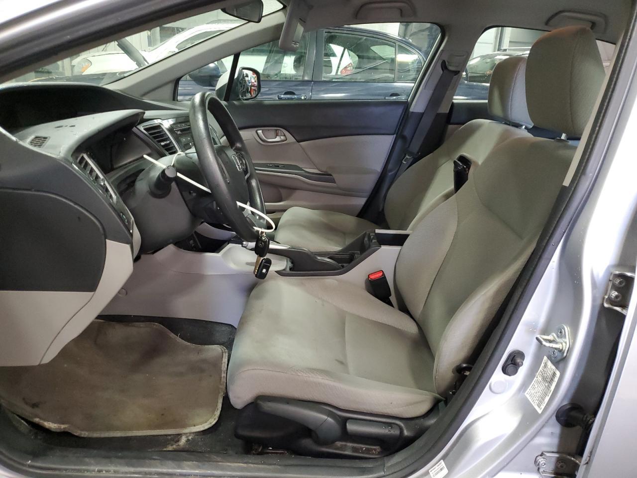 2013 HONDA CIVIC LX - Фото 7
