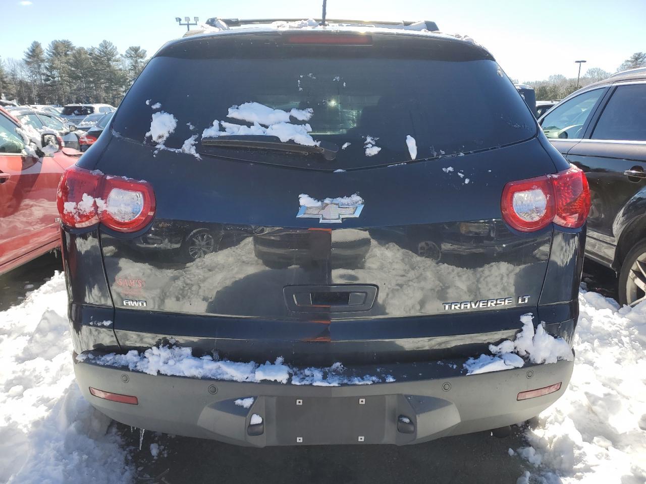 2012 CHEVROLET TRAVERSE L - Фото 6