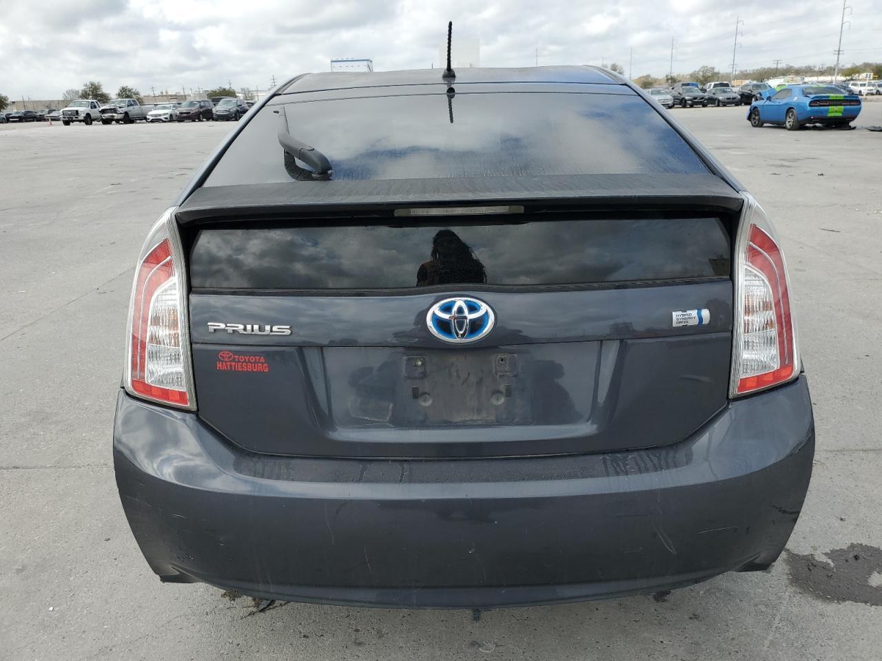 2013 TOYOTA PRIUS - Image 6