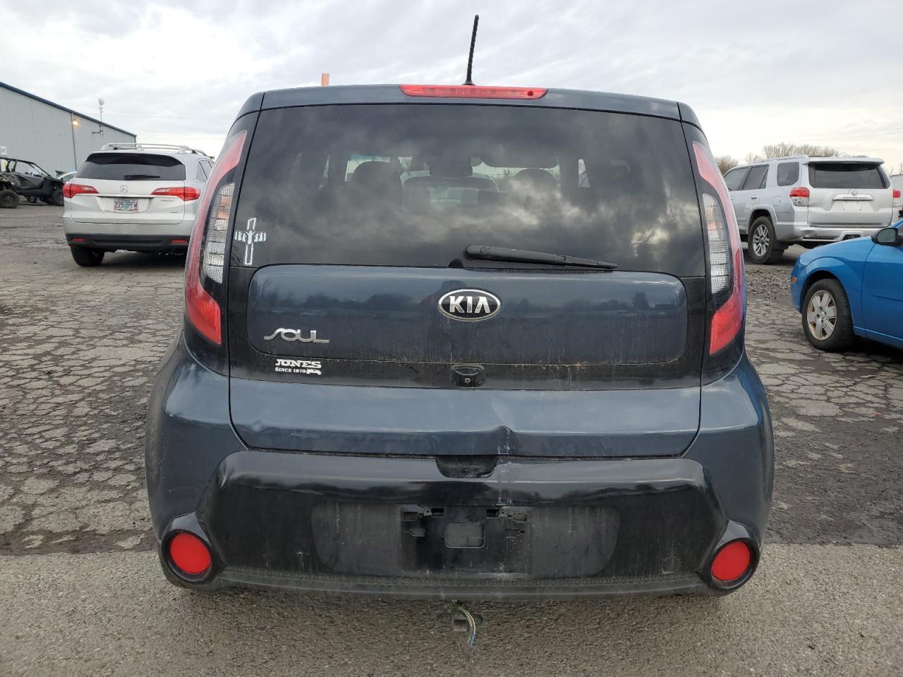 2016 KIA SOUL + - Image 6