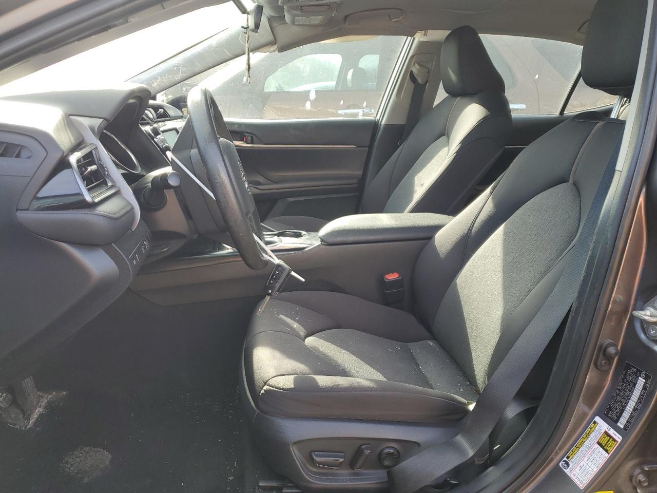 2019 TOYOTA CAMRY L - Image 7