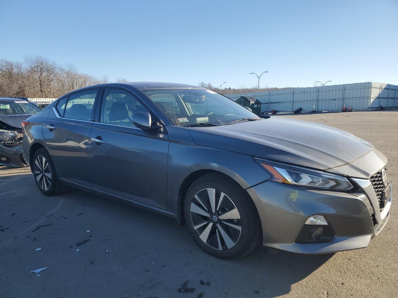 2020 NISSAN ALTIMA SV - Фото 4