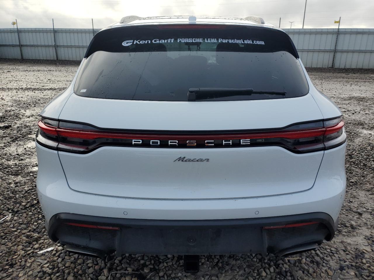 2023 PORSCHE MACAN BASE - Image 6