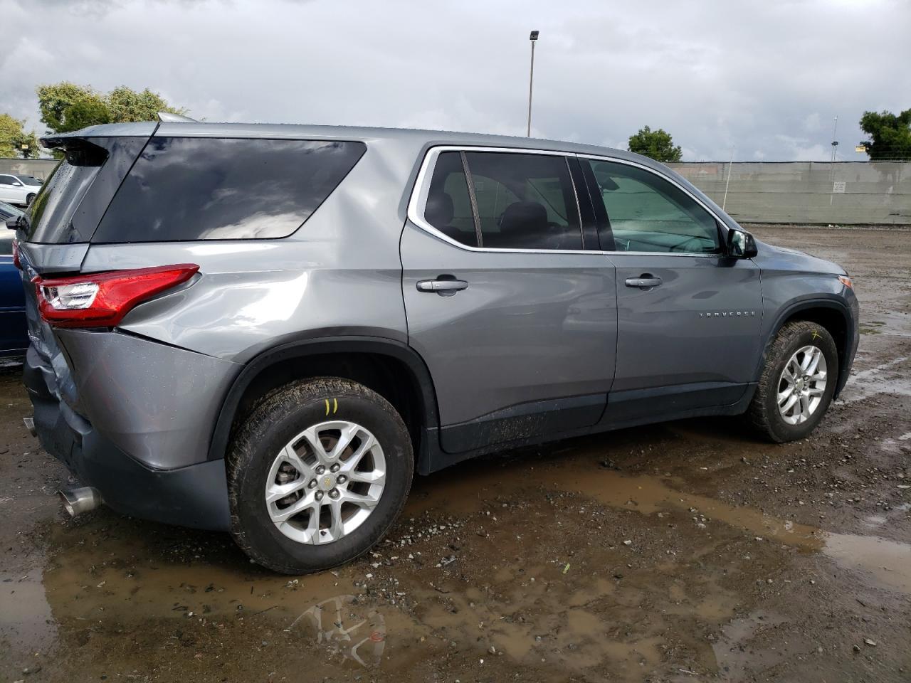 2020 CHEVROLET TRAVERSE L - Фото 3