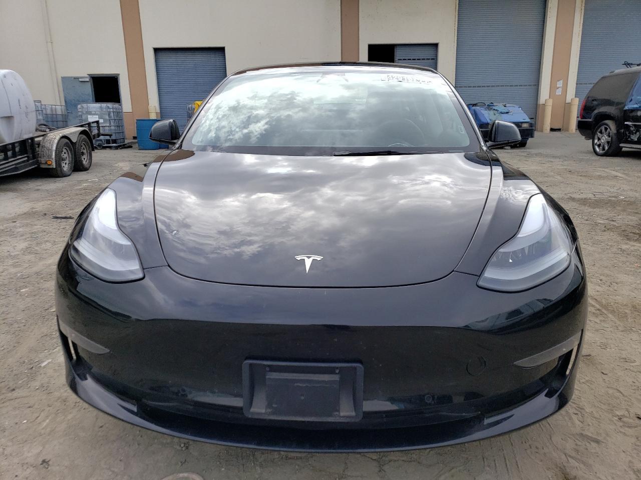 2022 TESLA MODEL 3 - Image 5