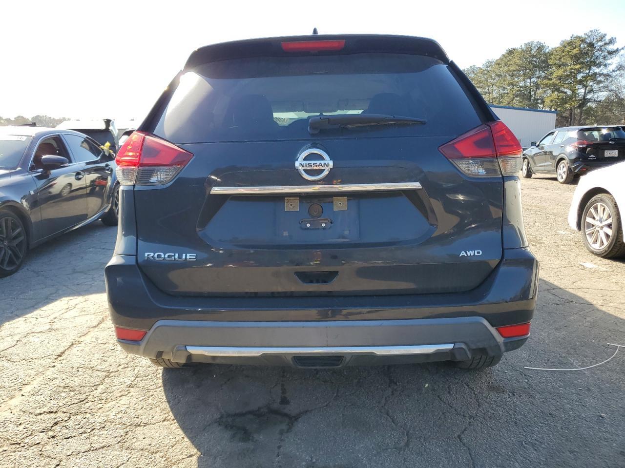 2017 NISSAN ROGUE S - Фото 6