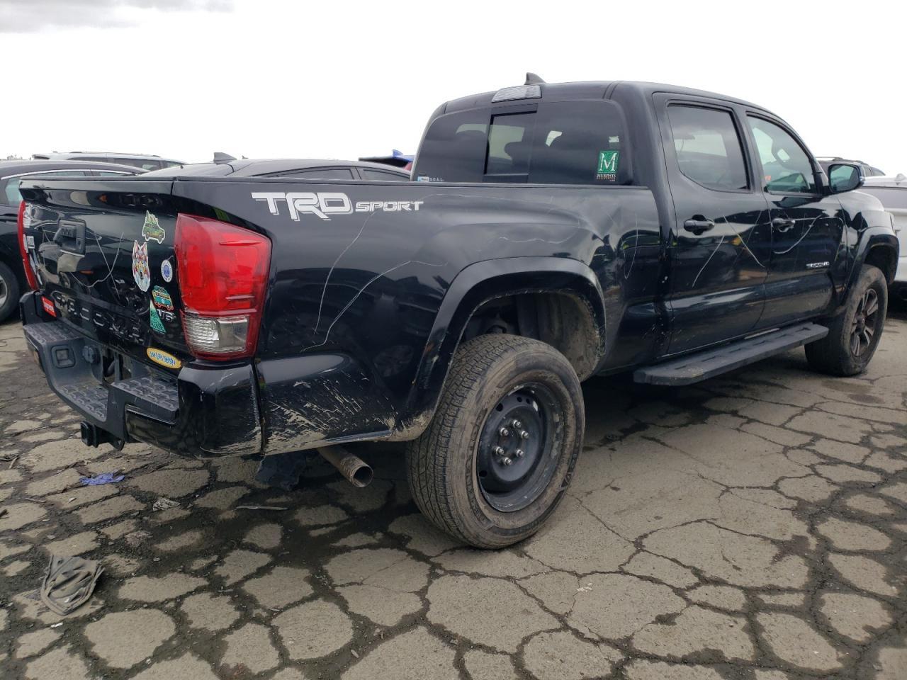 2017 TOYOTA TACOMA DOU - Фото 3