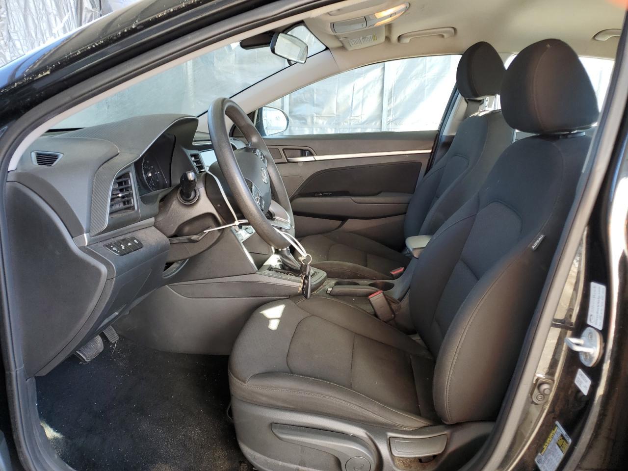 2019 HYUNDAI ELANTRA SE - Фото 7