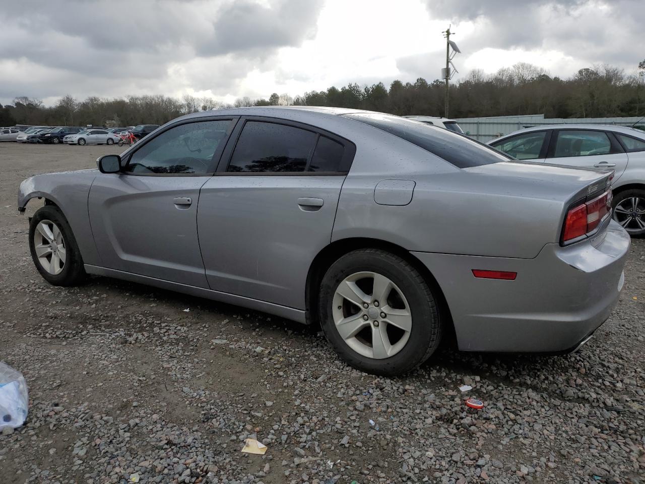 2014 DODGE CHARGER SE - Image 2