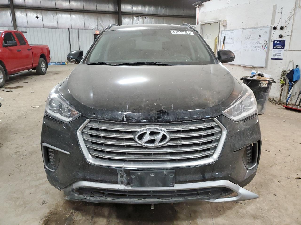 2017 HYUNDAI SANTA FE S - Image 5