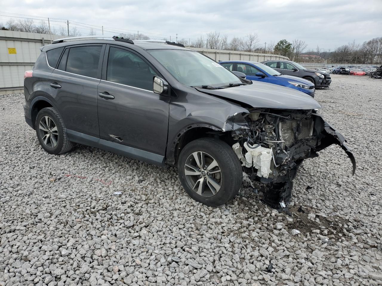 2016 TOYOTA RAV4 XLE - Фото 4