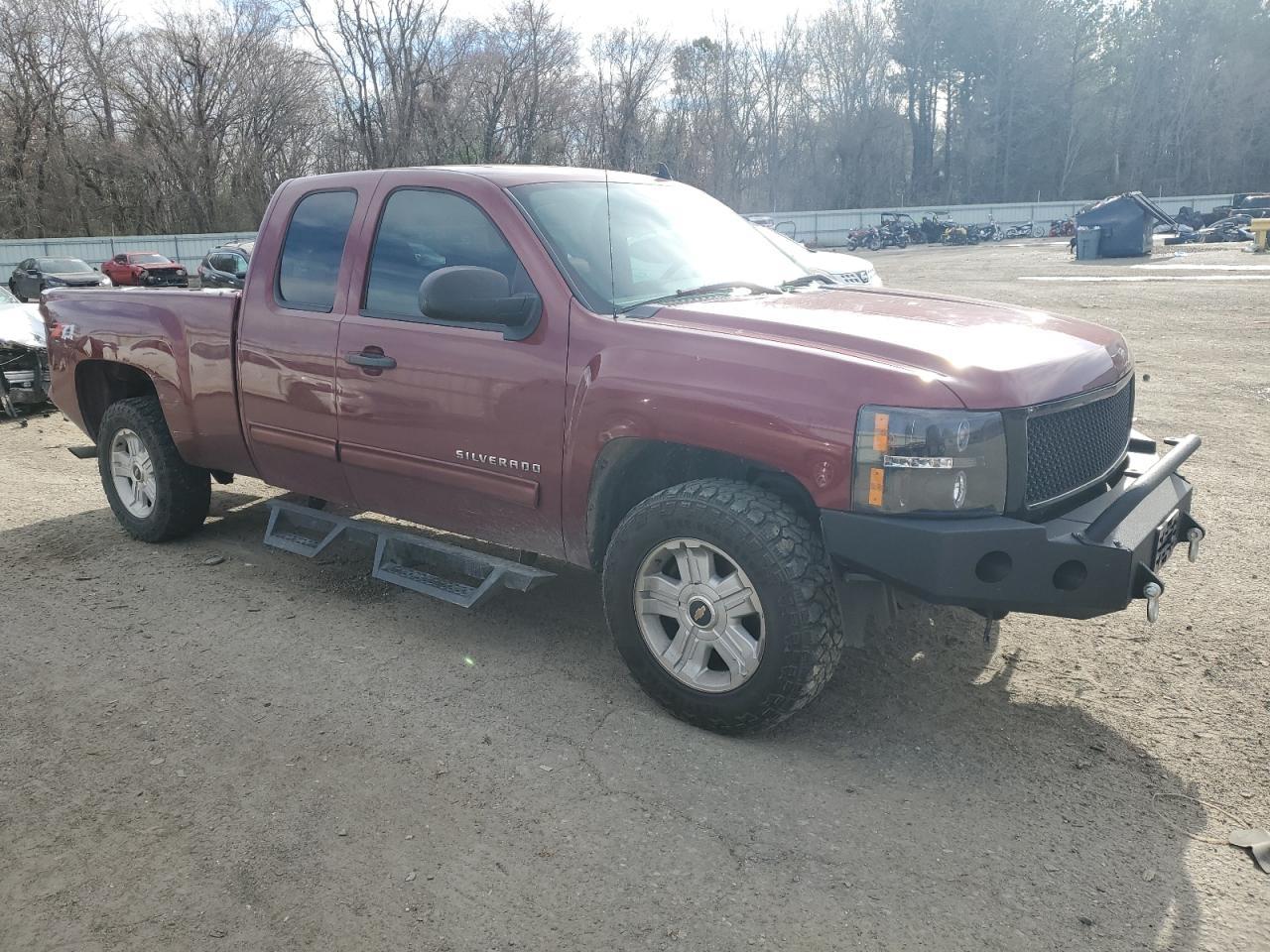 2013 CHEVROLET SILVERADO - Image 4