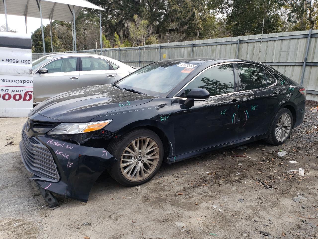 2018 TOYOTA CAMRY L car image