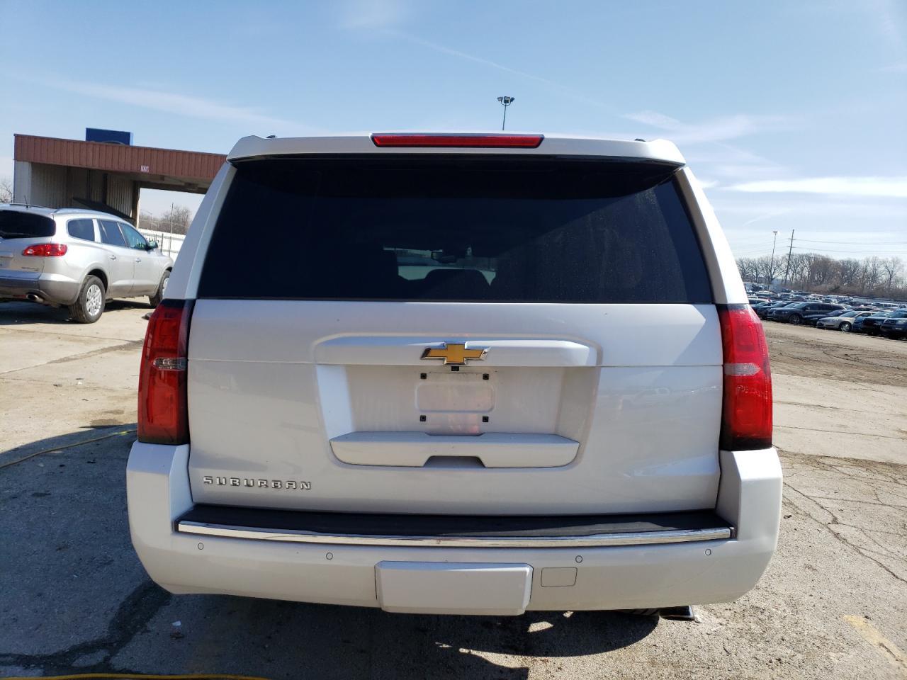 2016 CHEVROLET SUBURBAN K - Image 6