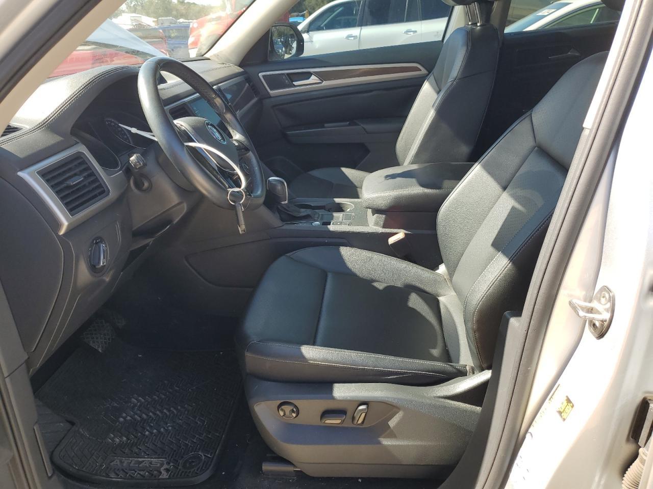 2019 VOLKSWAGEN ATLAS SE - Image 7