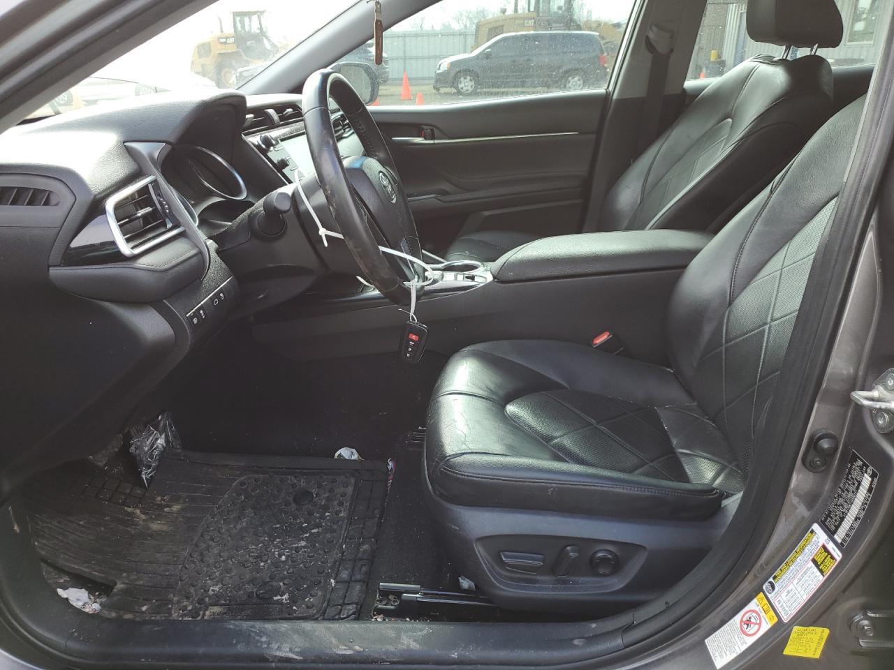 2018 TOYOTA CAMRY L - Фото 7