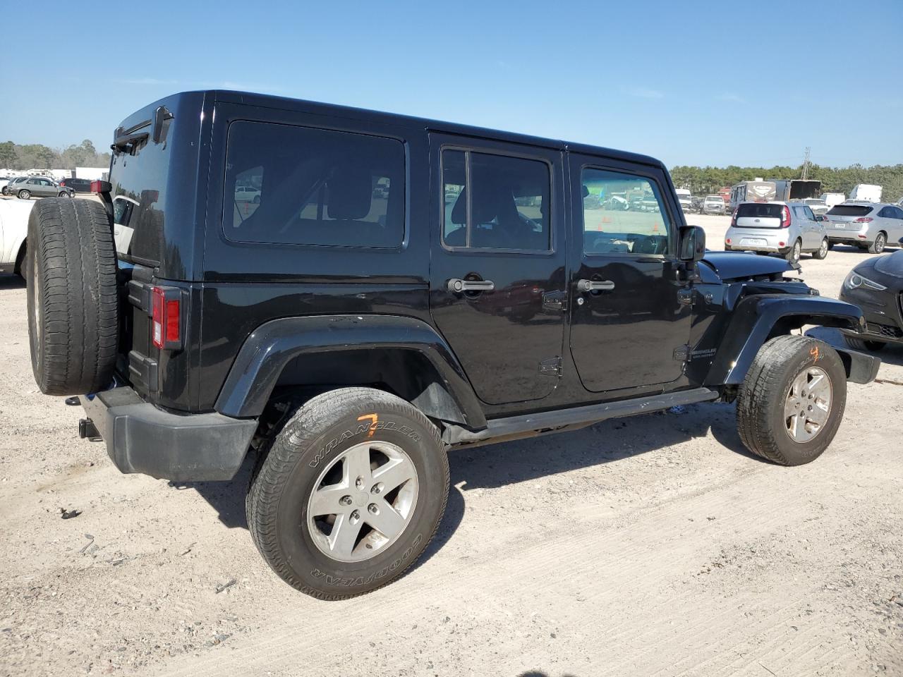 2015 JEEP WRANGLER U - Фото 3